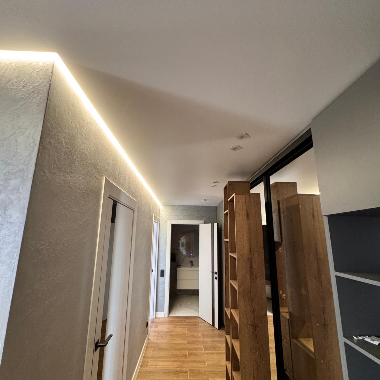 Натяжной потолок в Луге Potolki-Vsem