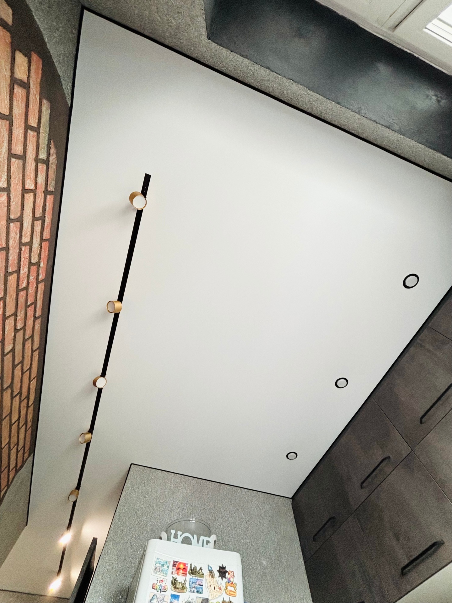 Натяжной потолок Teqtum Потолки Всем