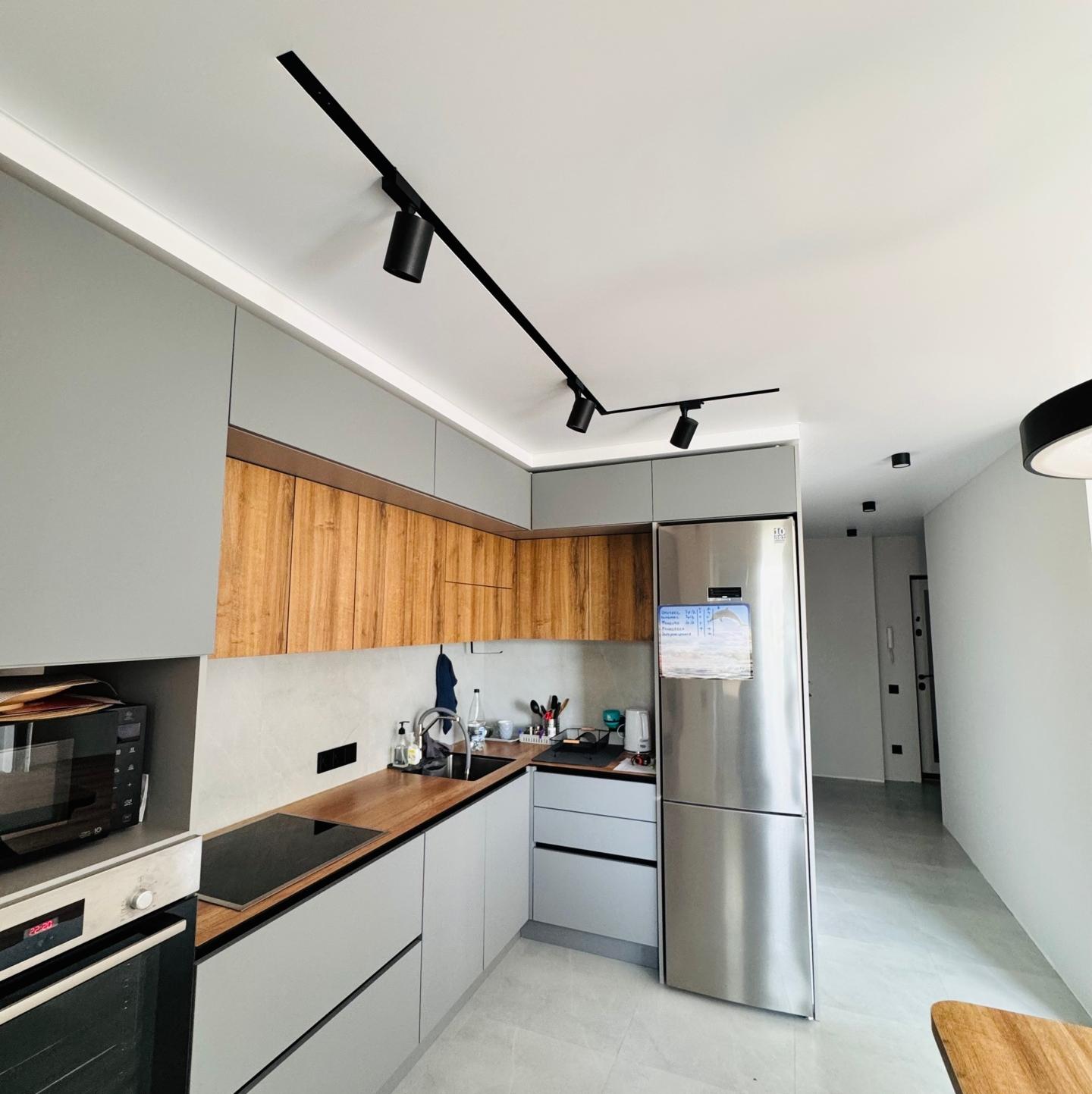 Натяжной потолок в Мурино Potolki-Vsem