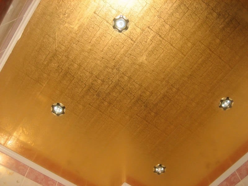 Золотые натяжные потолки Потолки Всем