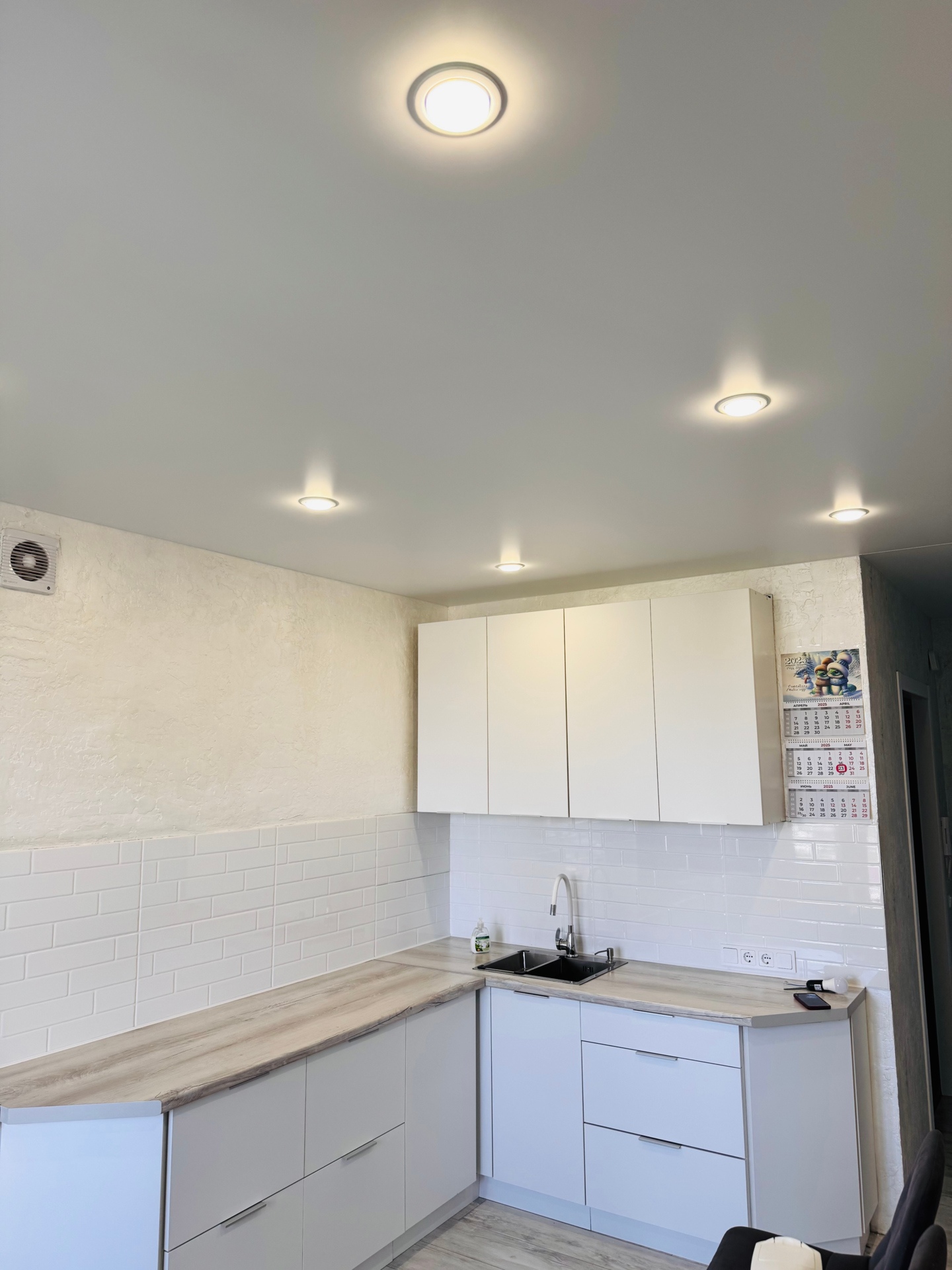 Натяжные потолки 40 кв м Потолки Всем