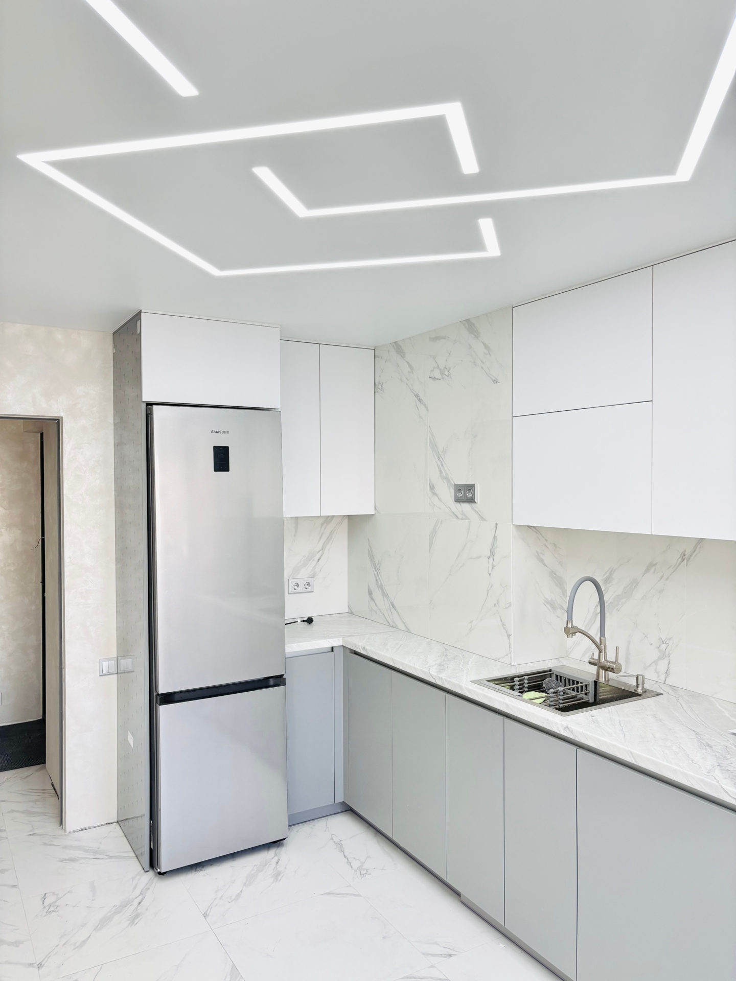 Натяжной потолок в Буграх Potolki-Vsem