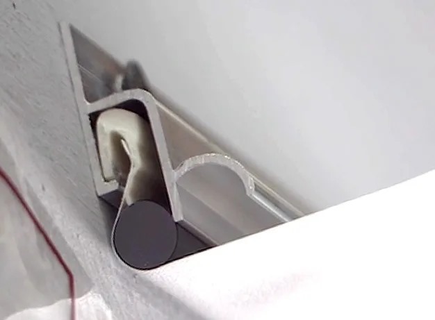 Системы крепления для бесщелевых натяжных потолков Потолки Всем