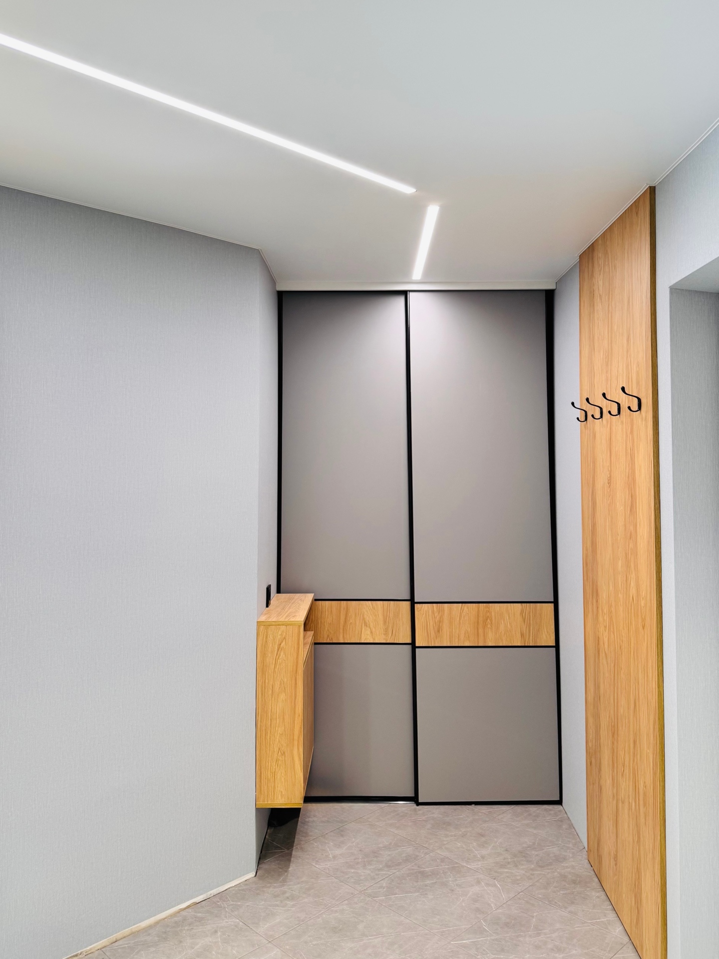 Натяжной потолок в Сланцах Potolki-Vsem