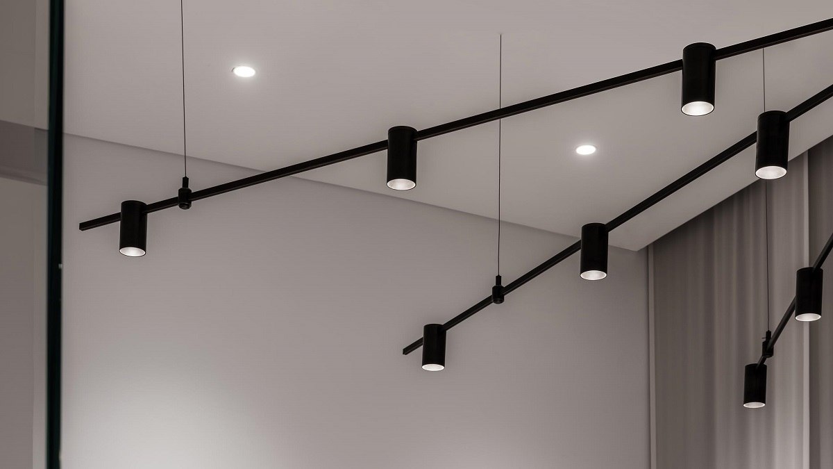 Подвесная трековая система для натяжных потолков Потолки Всем