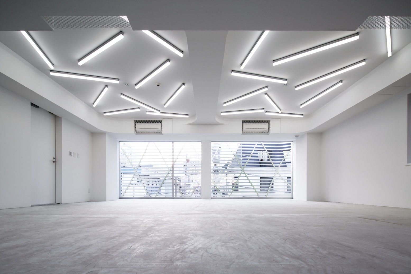 Натяжной потолок для офиса Потолки Всем